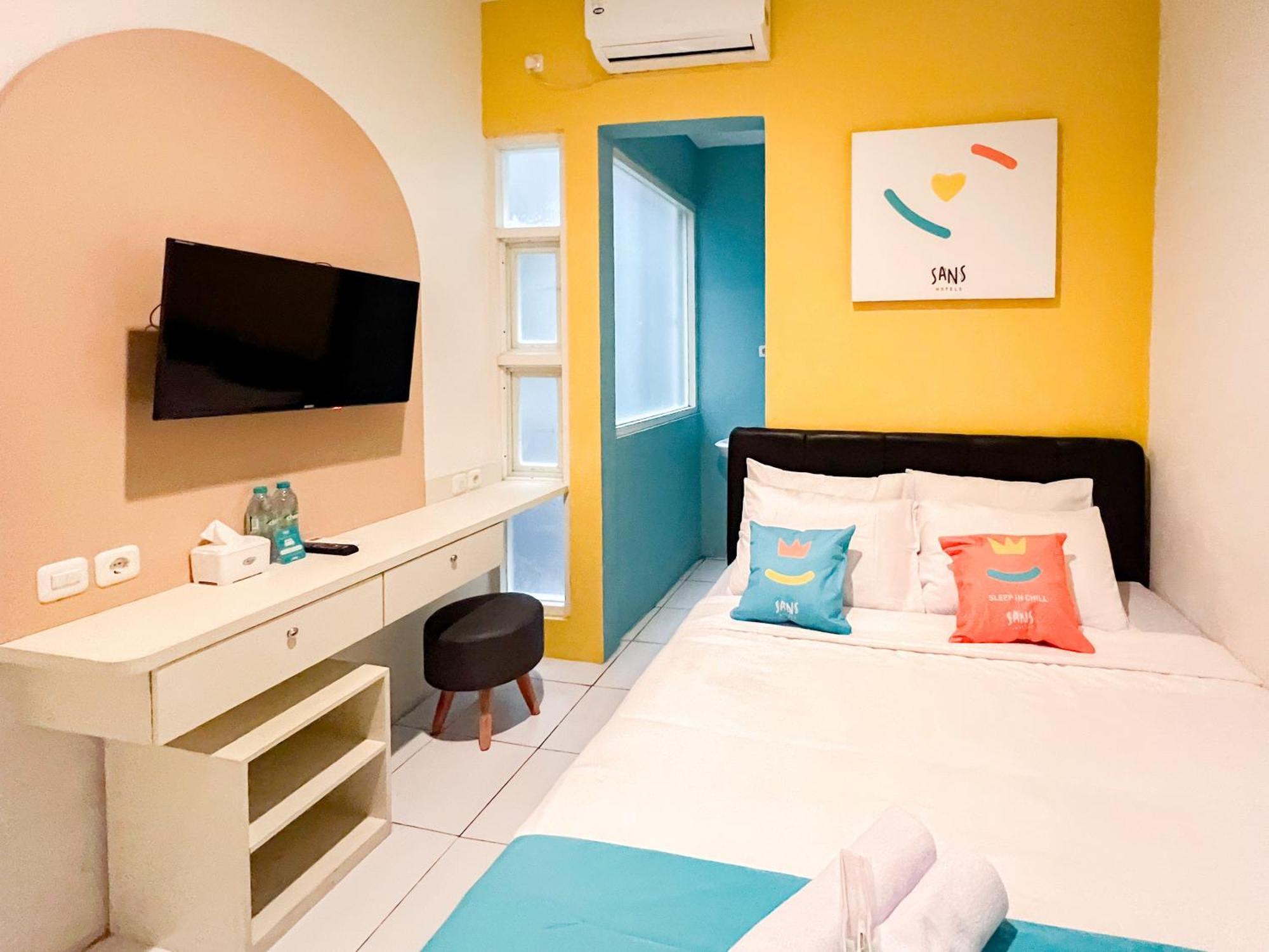 Sans Stay Bukit Palma Citraland Surabaya Esterno foto