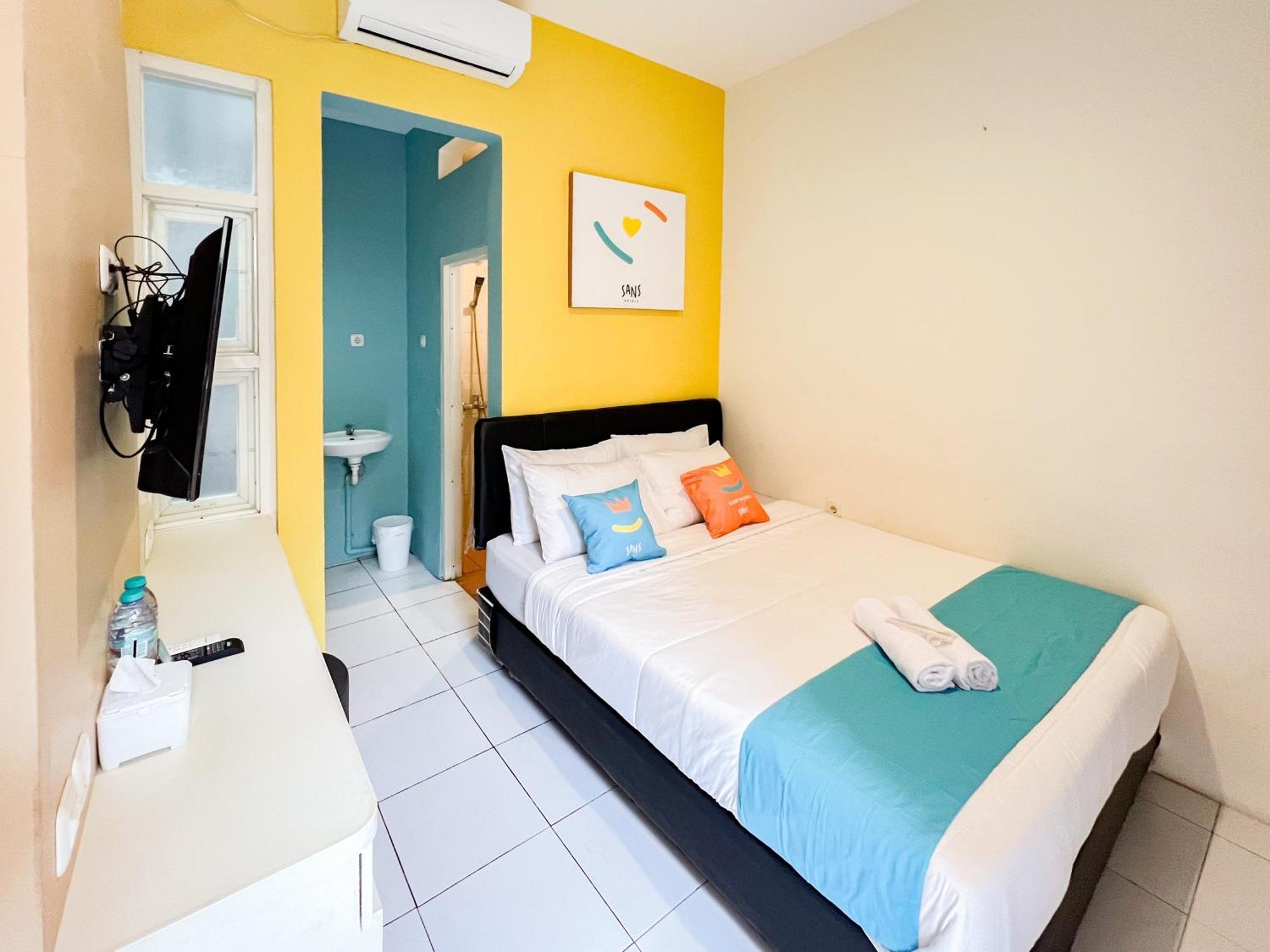 Sans Stay Bukit Palma Citraland Surabaya Esterno foto