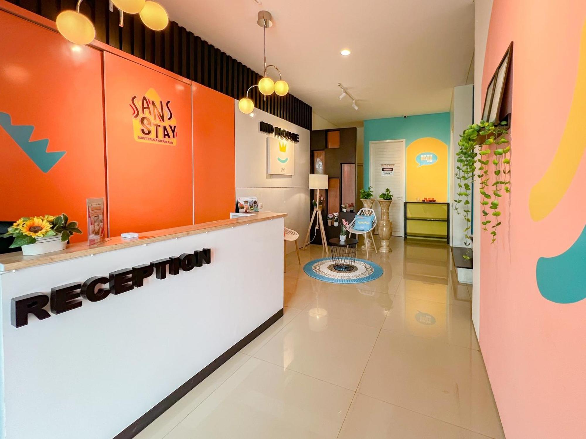Sans Stay Bukit Palma Citraland Surabaya Esterno foto